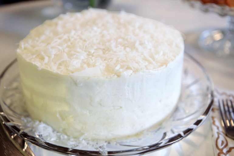 Snow White Coconut Cake-4