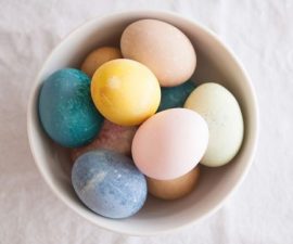 Naturally Dyed Easter Eggs_1