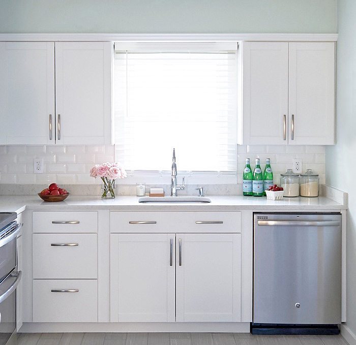 White Kitchen Makeover On A Budget