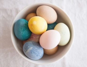 Naturally Dyed Easter Eggs_1